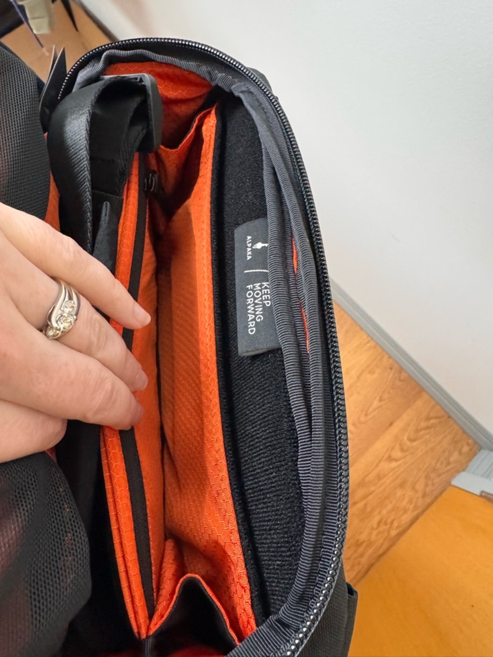 Alpaka Black Men’s Travel Sling Bag - Picture 8 of 8